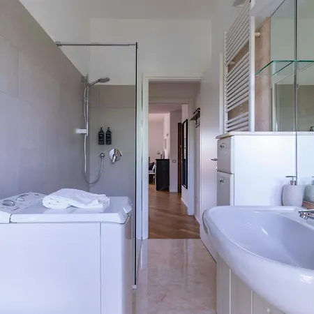 Appartement Bright House - Carozzi